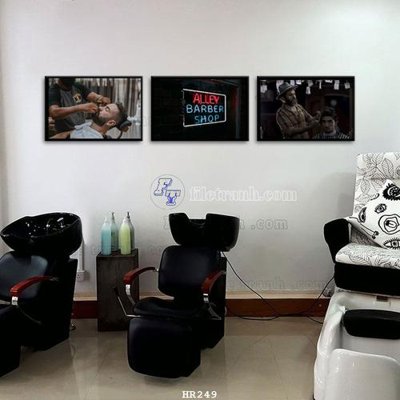 File tranh File tranh quán cắt tóc HR249 (gốc) in trên kính