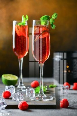 Download file tranh File gốc in tranh tổng hợp Q2835 (file gốc PSD)