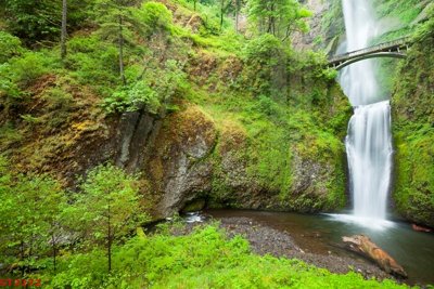 File gốc Tranh sơn thủy thác nước phong thủy ST2272 (PSD/TIFF) độ phân giải cao