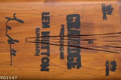 File tranh File in vân gỗ VG1547 (bản gốc) treo tường