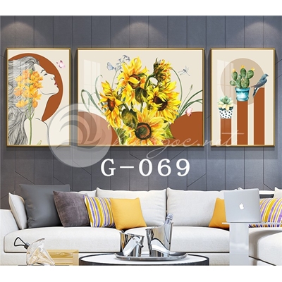 Tranh bộ 3 bức, hoa hướng dương, cô gái, cây xương rồng-G-069